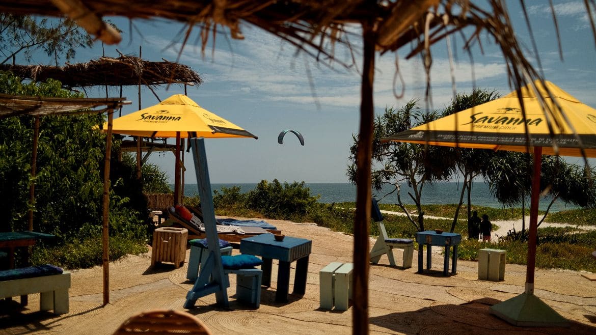 Kilifi: Beachbar mit Meerblick Kilifi: Beachbar mit Meerblick