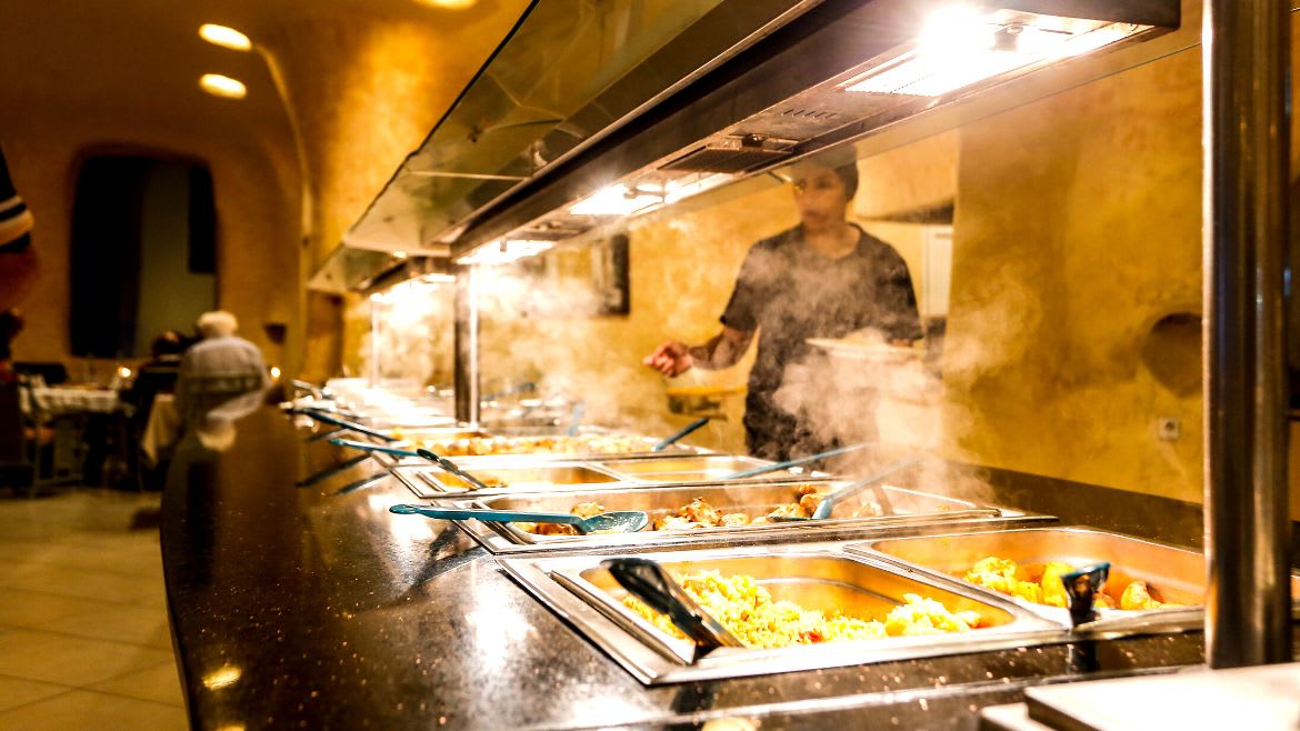 Djerba-Zarzis: Warmes Abendbuffet im Komforthotel Zarzis Djerba-Zarzis: Warmes Abendbuffet im Komforthotel Zarzis