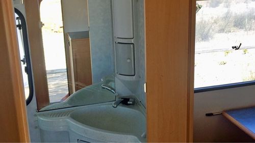 Ulcinj: Waschbereich der Standard Wohnwagen Ulcinj: Waschbereich der Standard Wohnwagen