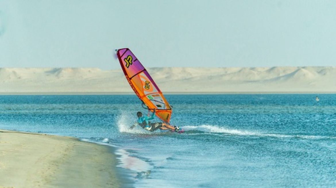 Dakhla: Windsurfen in der Lagune der Windsurf Station Dakhla: Windsurfen in der Lagune der Windsurf Station