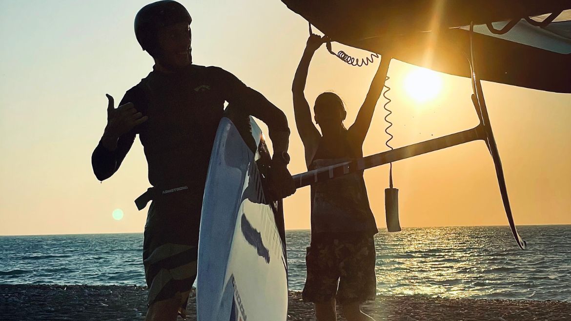 Rhodos Theologos: Wingen bis zum Sonnenuntergang Rhodos Theologos: Wingen bis zum Sonnenuntergang