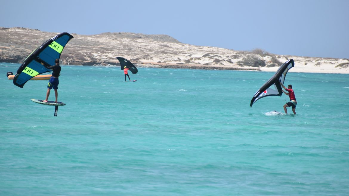 Boa Vista: Wingsurfen an der Kite- und Wing/Windsurf Station Boa Vista: Wingsurfen an der Kite- und Wing/Windsurf Station