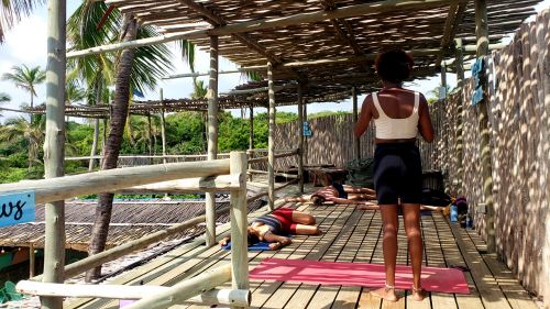 Kenia: Yoga-Kurse in der Unterkunft Kilifi Kenia: Yoga-Kurse in der Unterkunft Kilifi