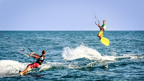 Ulcinj: Freestylen am Spot von Ulcinj Ulcinj: Freestylen am Spot von Ulcinj