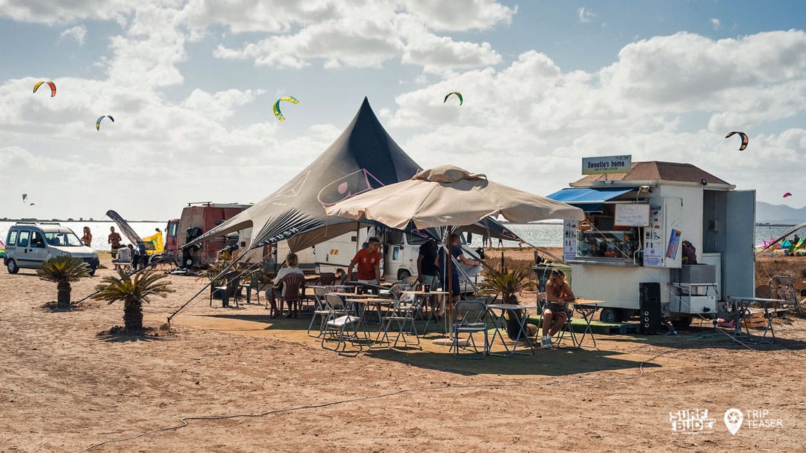 Marsala: Die mobile Kite- und Windsurf Station Marsala: Die mobile Kite- und Windsurf Station
