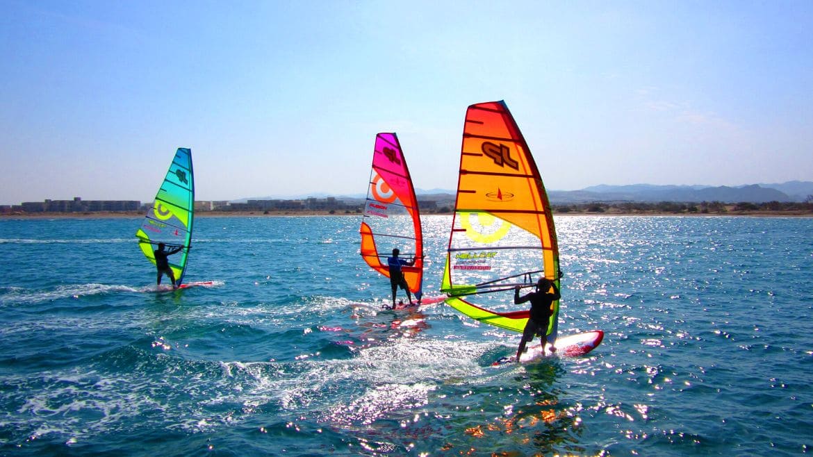 El Naaba: Windsurfen an der Kite- und Wing/Windsurf Station