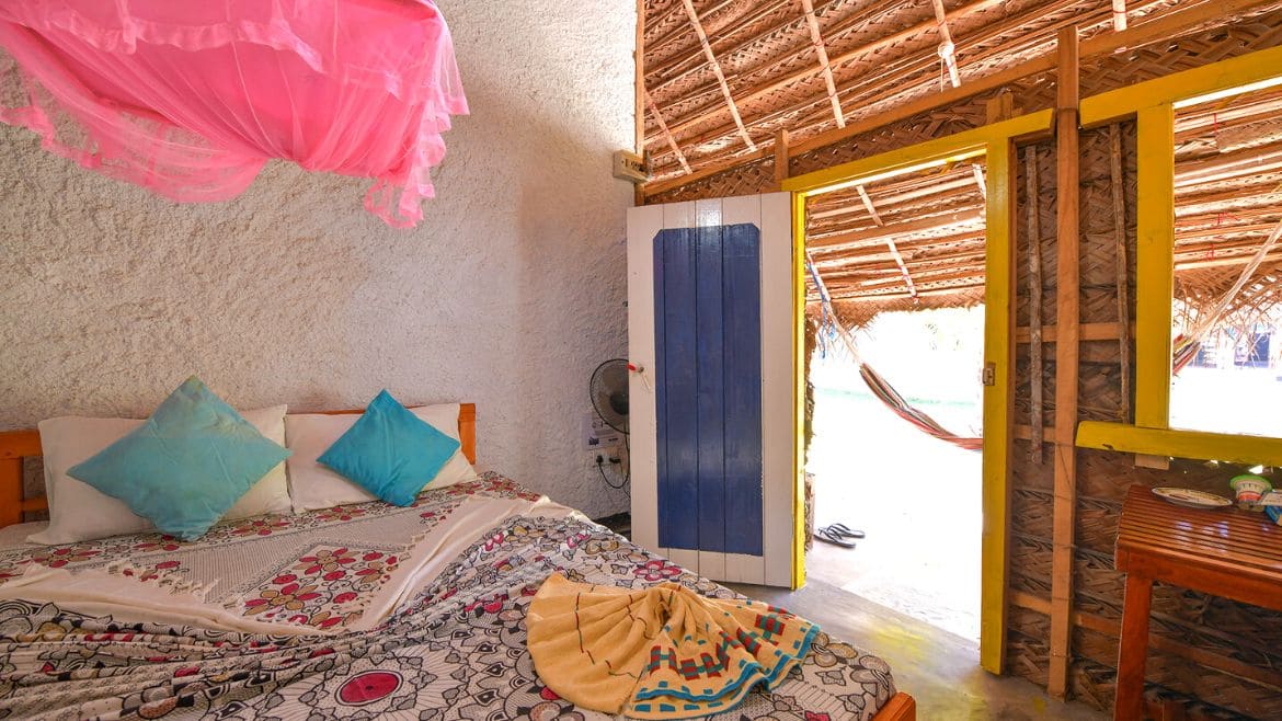 Kalpitiya: Einfach aber praktisch eingerichtete Zimmer im Low Budget Gästehaus 