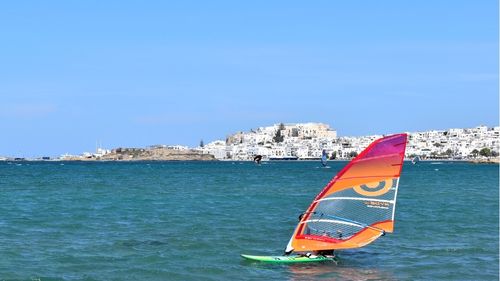 Windsurfen: Windsurfen auf Naxos