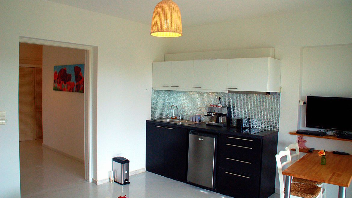 Naxos: Vollausgestattete Küche im Deluxe Appartement