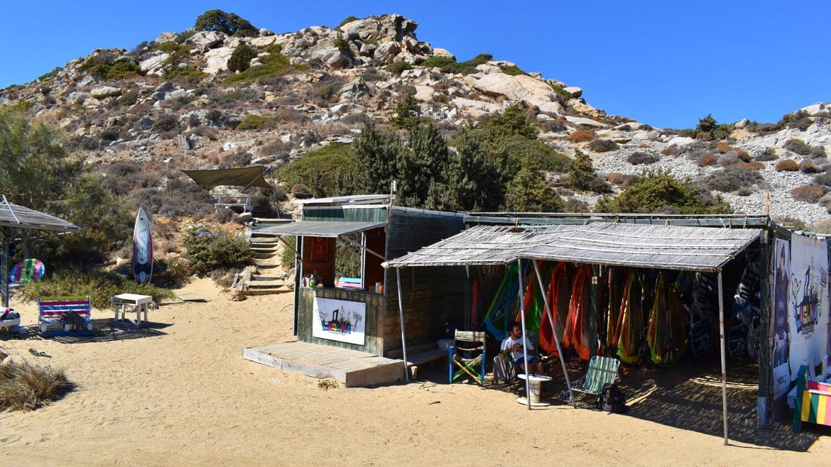 Naxos: Wing- und Windsurf Station 2