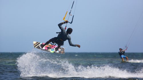 Kilifi: Kitesurfen und Folien in Kilifi