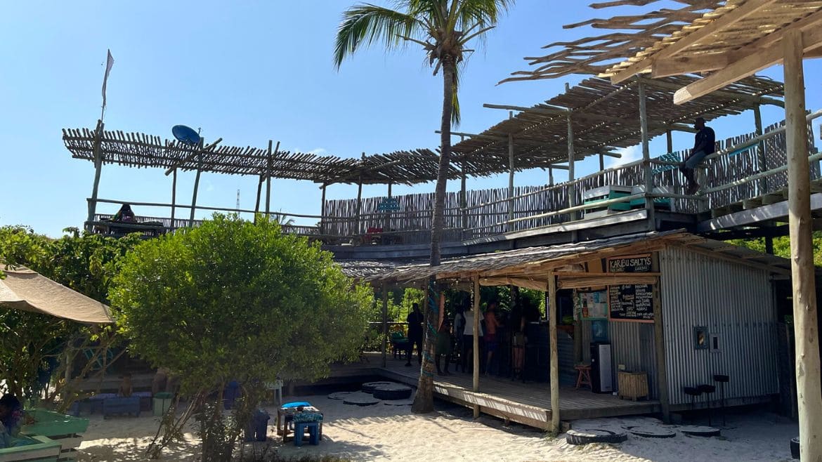 Kilifi: Die Beachbar